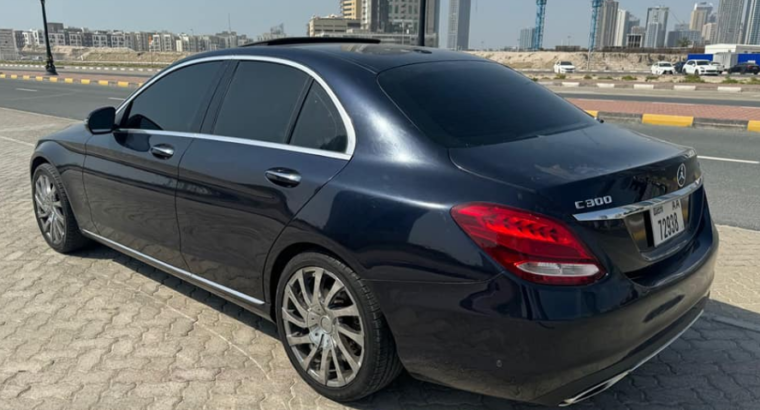 Mercedes c300 2018 American spec excellent conditi