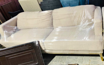 Modern sofa 4 seater for sale