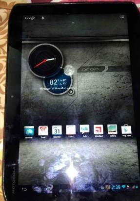 Tablet motorola 10″ with original charger for sale