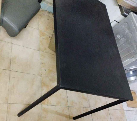Outdoor Tables medin cainar for sale