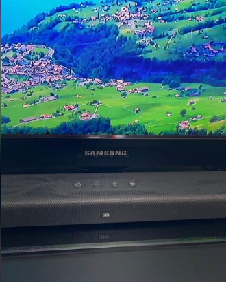 SAMSUNG 46 inch LCD TV For Sale