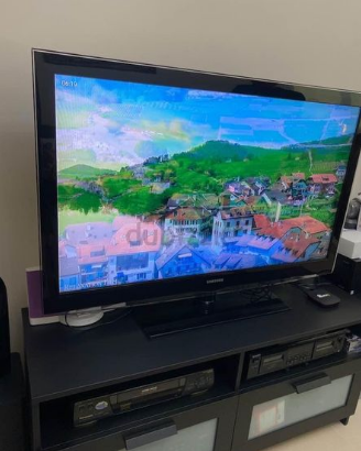 SAMSUNG 46 inch LCD TV For Sale