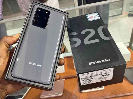 SAMSUNG S20 ULTRA 5G FOR SALE