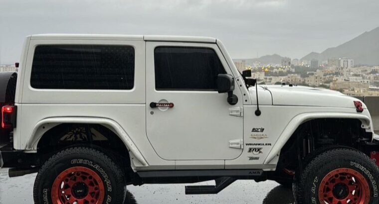 Jeep wrangler 2014 coupe Gcc in good condition