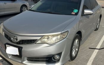 Toyota camry 2012 Gcc mid option for sale