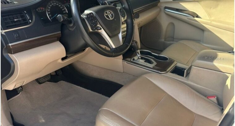 Toyota camry 2012 Gcc mid option for sale