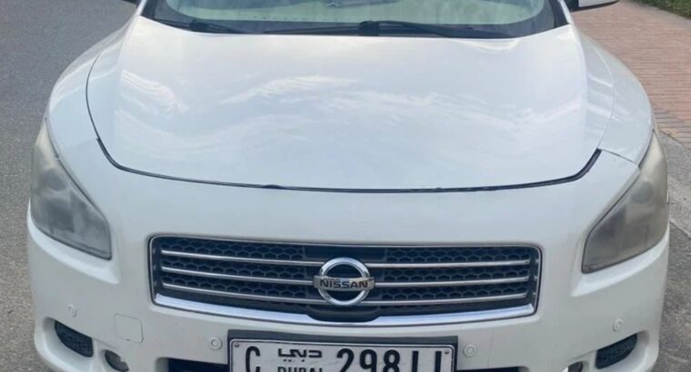 Nissan maxima 2010 Gcc full option for sale