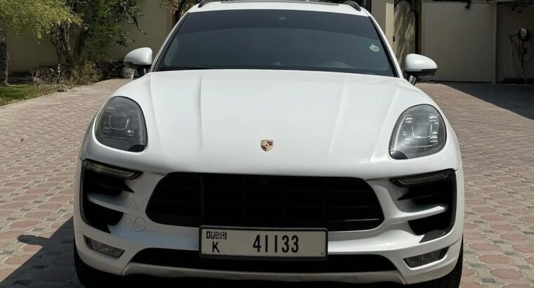 Porsche macan GTS 2018 Gcc full option for sale