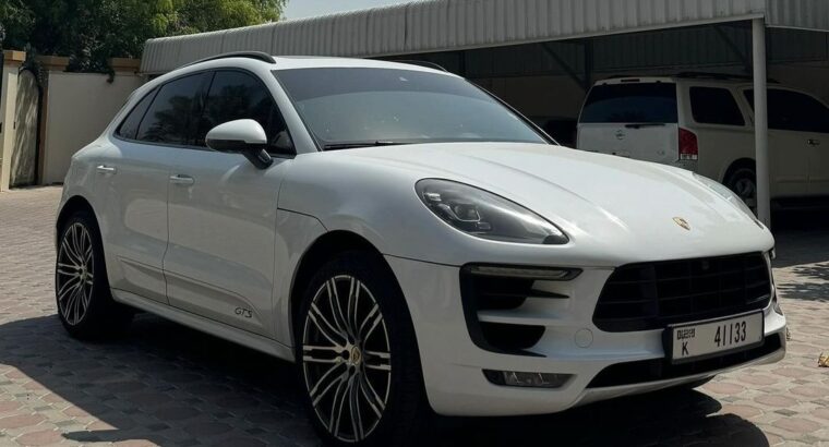 Porsche macan GTS 2018 Gcc full option for sale