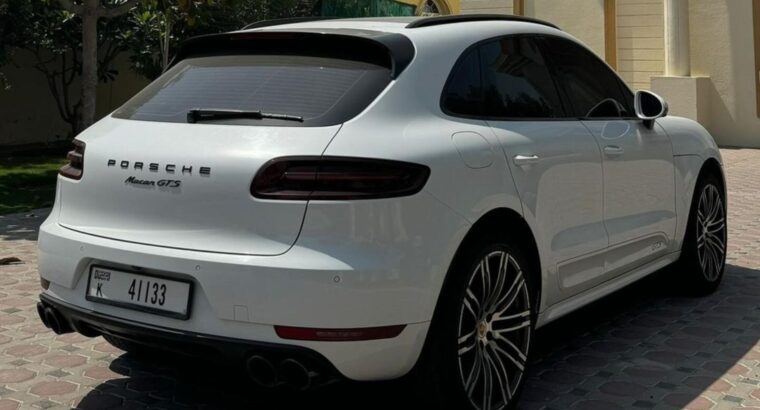Porsche macan GTS 2018 Gcc full option for sale