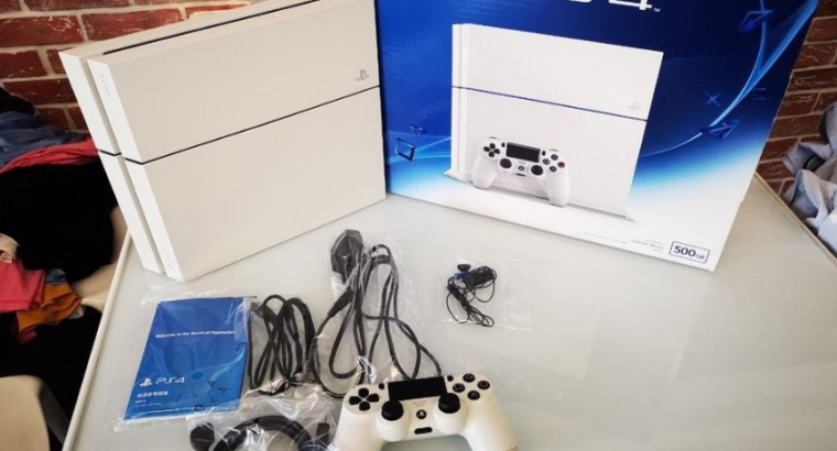 Sony PS4 fat (white) 500gb For Sale