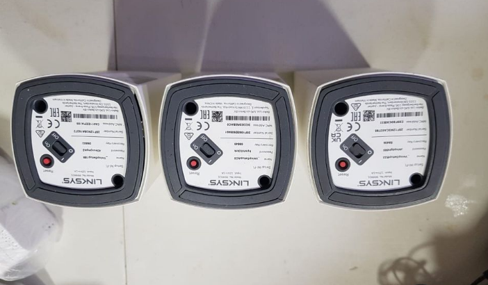 WHW0101 Dual-Band Intelligent Mesh WiFi 5 Router