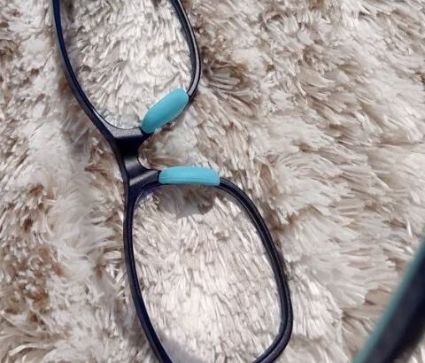 Medical glasses for children For Sale