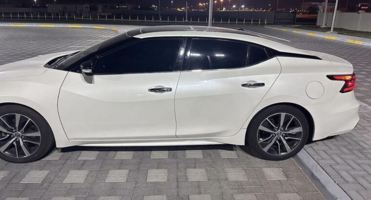 Nissan maxima 2019 Gcc full option for sale