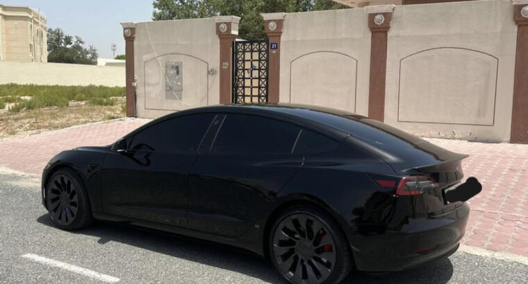 Tesla model 3 performance full option 2022 Gcc for