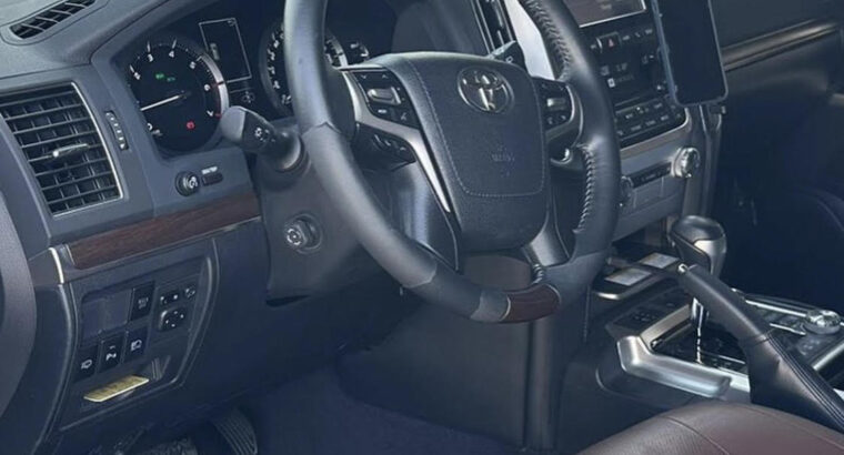 Toyota RAV4 LE 2017 USA imported for sale
