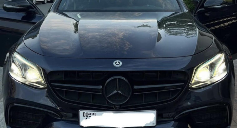 Mercedes E63s full option 2018 in perfect conditio