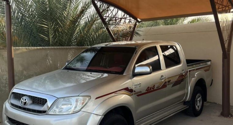 Toyota Hilux 2011 mid option Gcc for sale