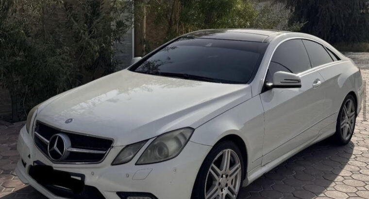 Mercedes E500 coupe Gcc panorama 2010 for sale