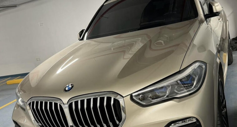 BMW X5 Luxury full option 2019 Gcc for sale