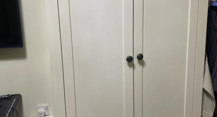 غرفة نوم فاخرة جداً للبيع