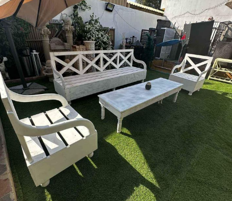 Big White solid wood sofa set without cushions