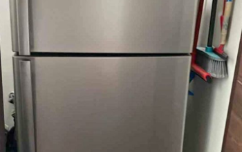 Daewoo brand fridge good working and condition for