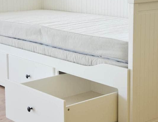 Day Bed With mattress For Sale