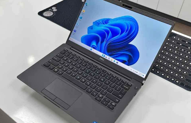 Dell Latitude 7420 Core i7 11th gen 32gb ram For S