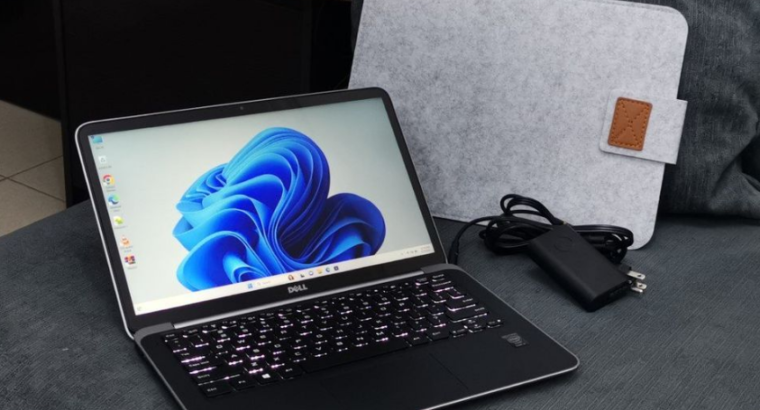 Dell XPS 13 – Core i7/8gb/256gb Touch Screen For S
