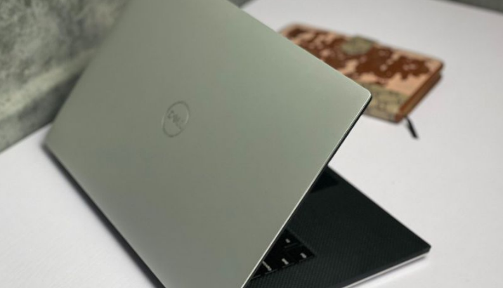 Dell XPS 15 – Core i7/32gb/512gb For Sale