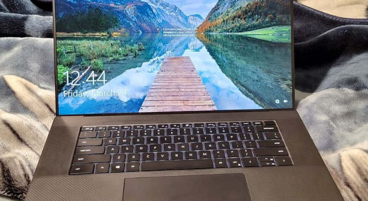 Dell XPS 17 (RTX 2060) 4k touch – i7/32gb/1TB for