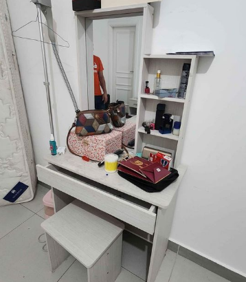 Dressing table for sale