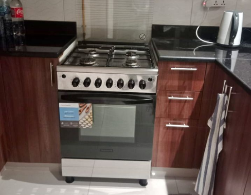 Frigidair 4 burner gas cooker for sale