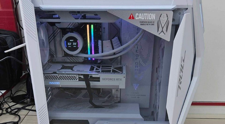 GAMING PC CORE I9-14KF 32 GB RAM 4 TB. SSD FOR SAL