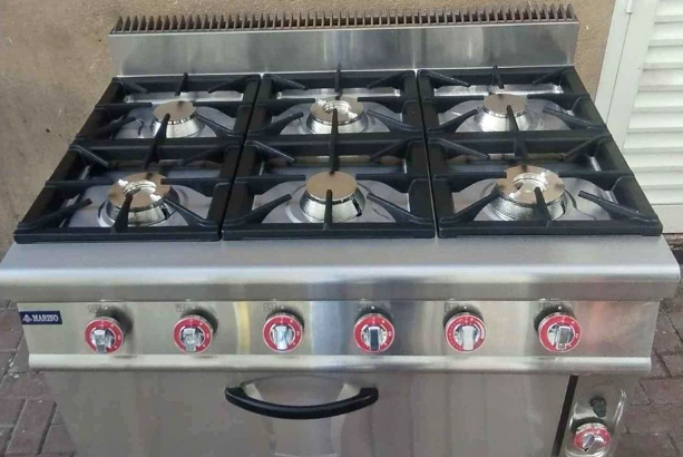 Gas 6 Burner Stove For Sale
