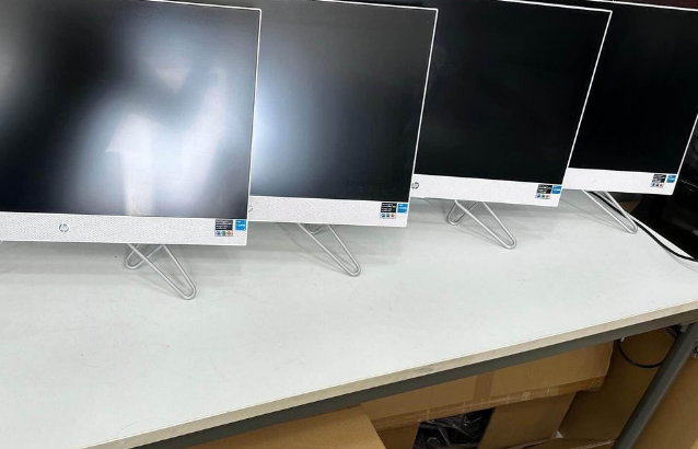 HP All in one 27 inch For Sale