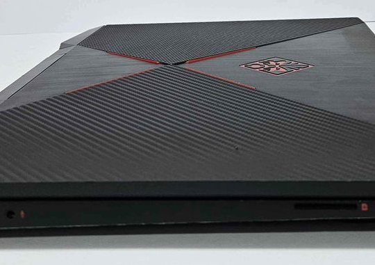 HP OMEN GAMING LAPTOP 15 INCH FOR SALE
