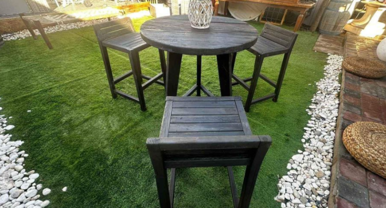 High table with 3 chairs for sale