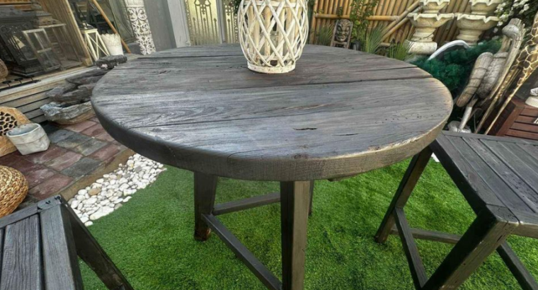 High table with 3 chairs for sale