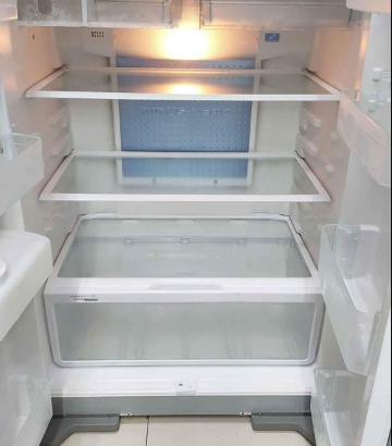 Hitachi brand 4door fridge for sale