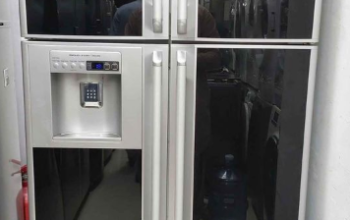 Hitachi brand 4door fridge for sale