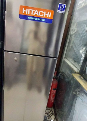 Hitachi brand fridge 330litre capacity for sale