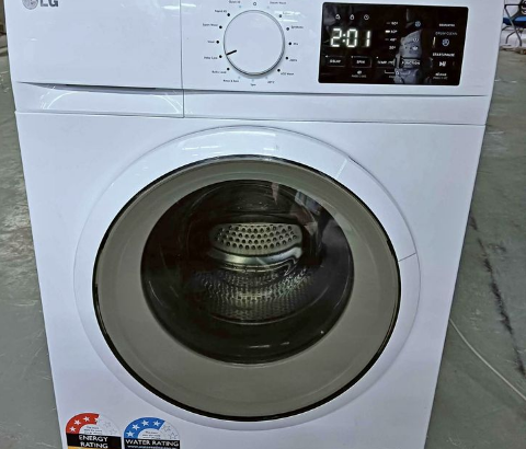 LG Washing machine 7kg for sale