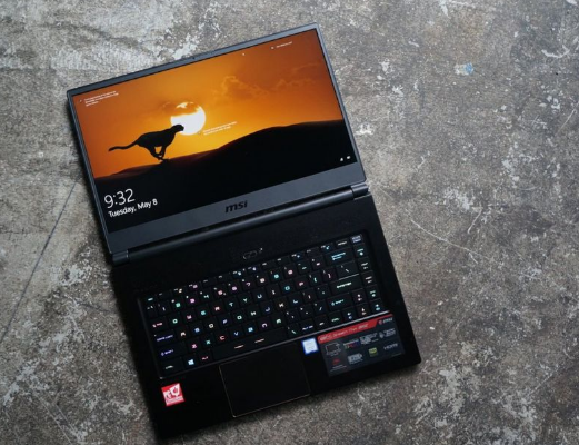 MSI GS65 (RTX 2080) 240hz Display Slim Gaming Lapt