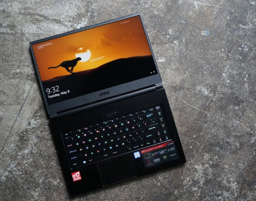 MSI GS65 (RTX 2080) 240hz Display Slim Gaming Lapt