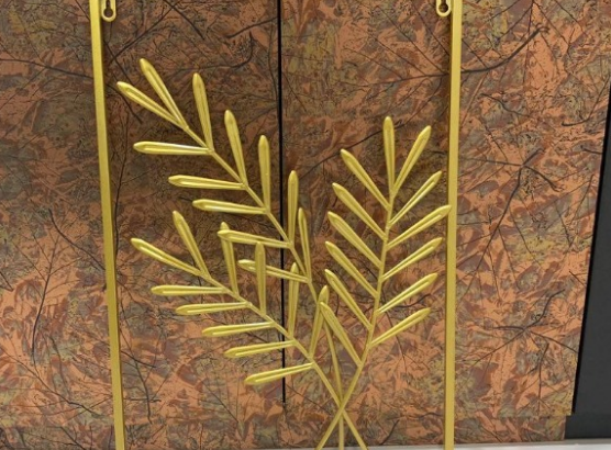 Golden Leaf Wall Hanging Decor For Sale