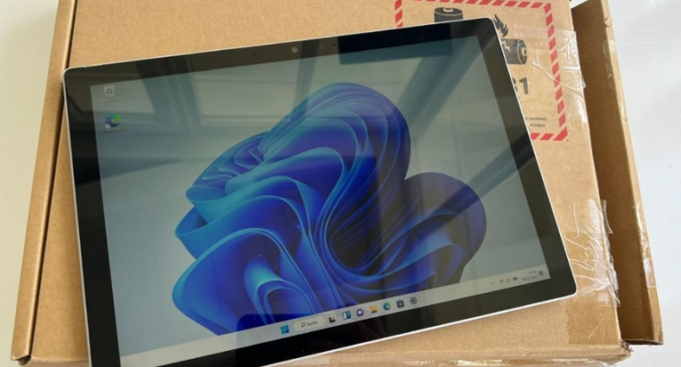 Microsoft Surface Pro 7 i5/16gb/256gb For Sale