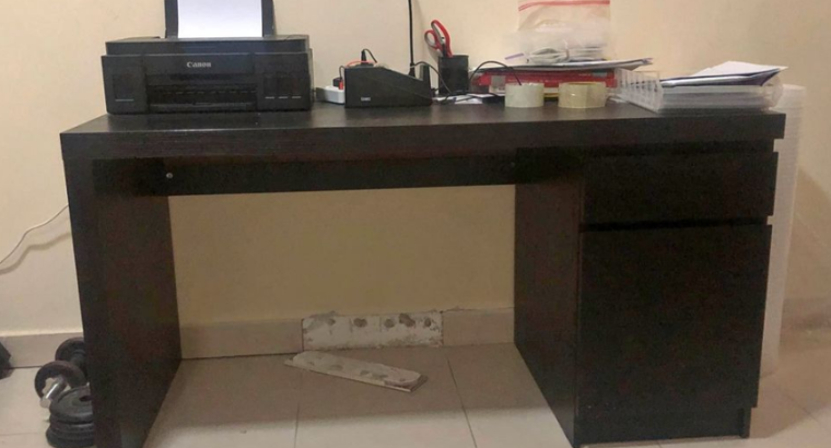 Office table for sale