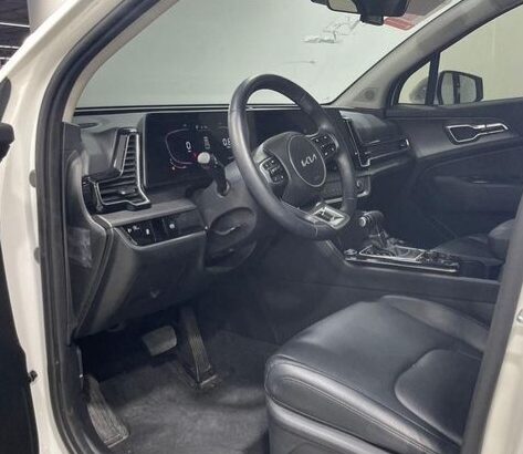 Toyota camry SE 2023 Gcc in perfect condition for